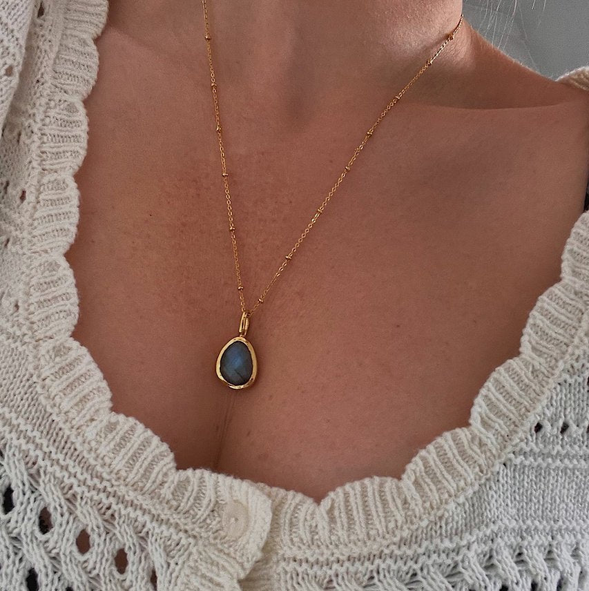 Labradorite Gemstone Necklace