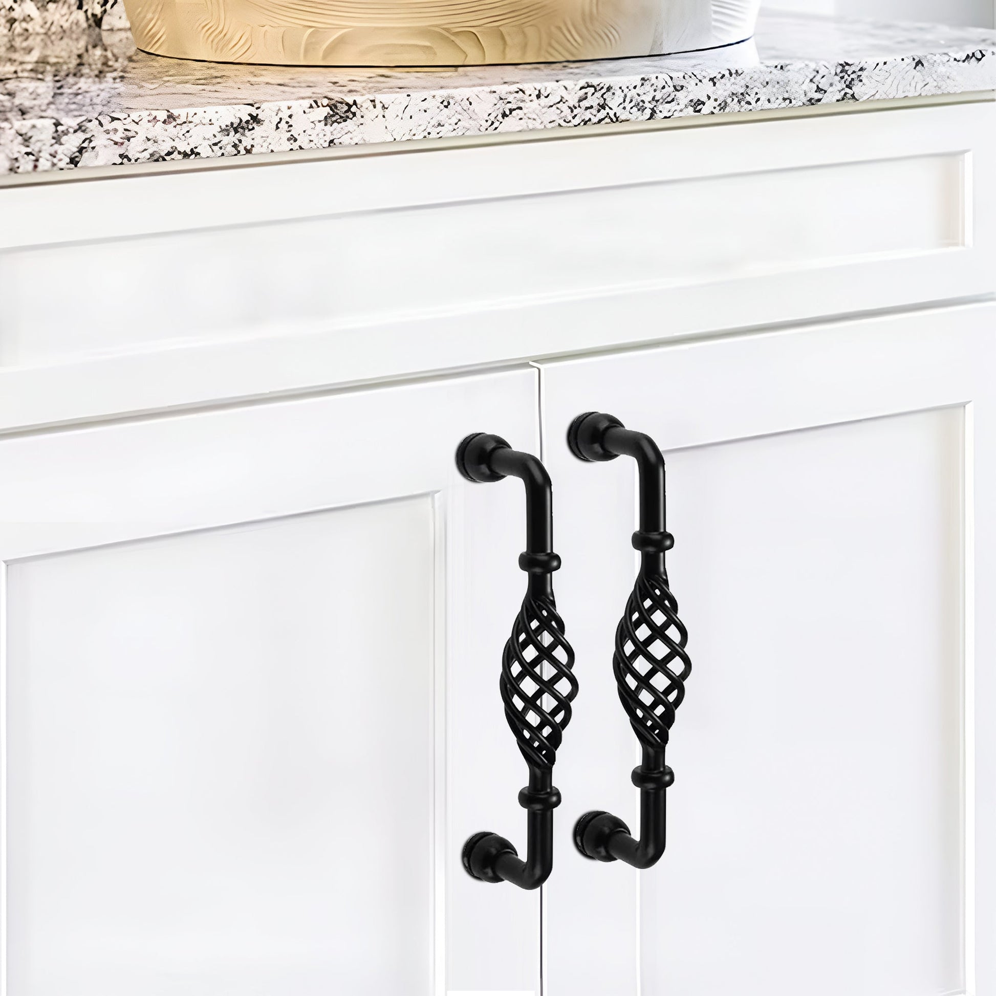 Modern Kitchen Cabinet - Drawer Pulls & Door Furniture Handles in Black ~1330-2